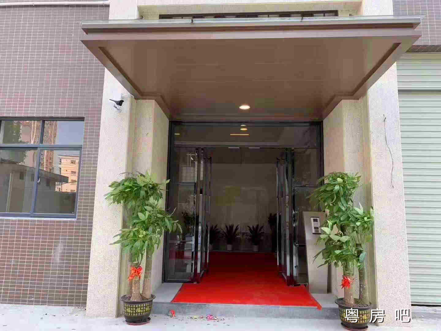 西安四季长安是小产权房吗（长安统建楼《滨海湾御府》复式56米层高 穗莞深地铁口800米）