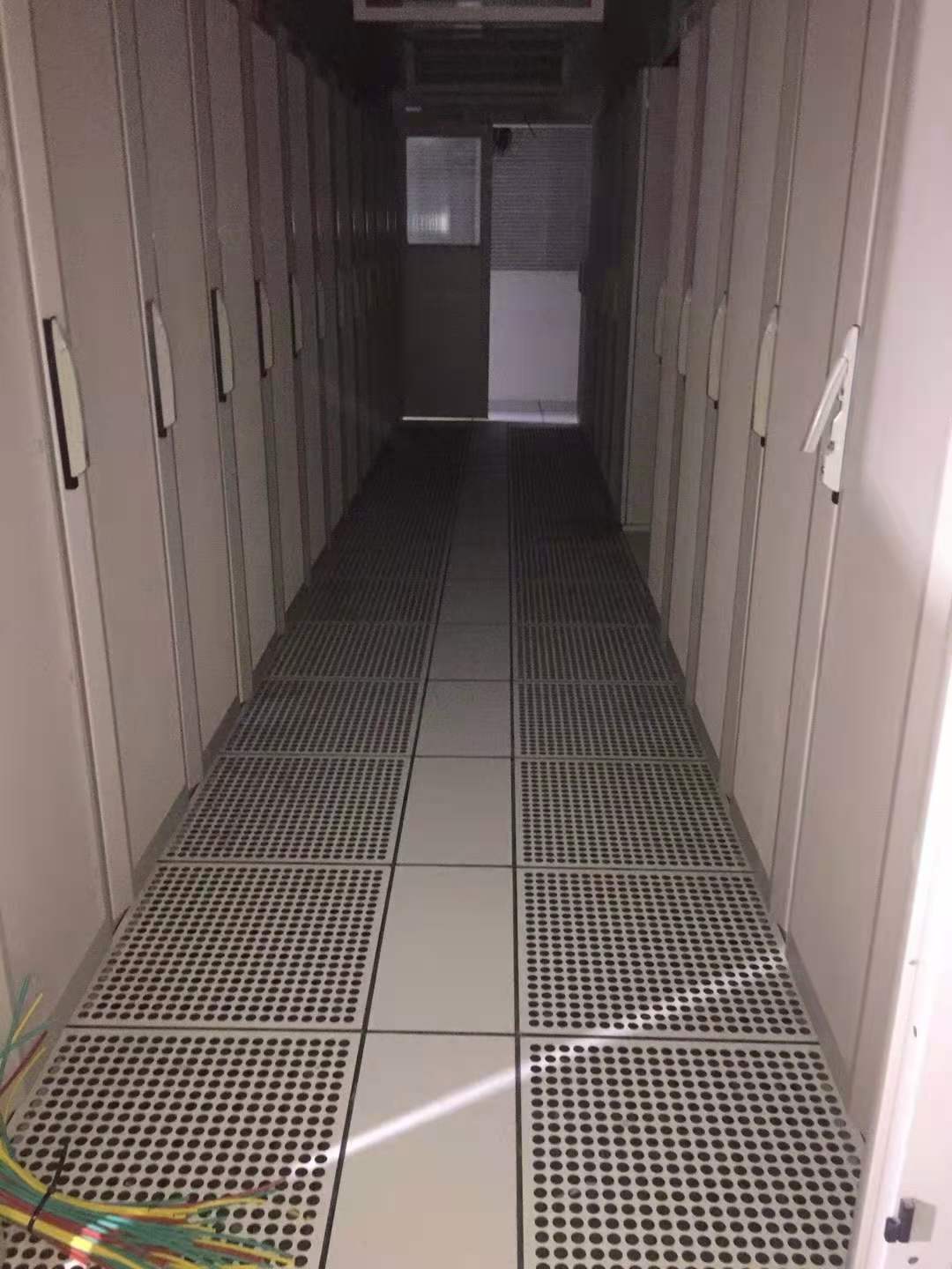 东莞PVC防静电地板的介绍