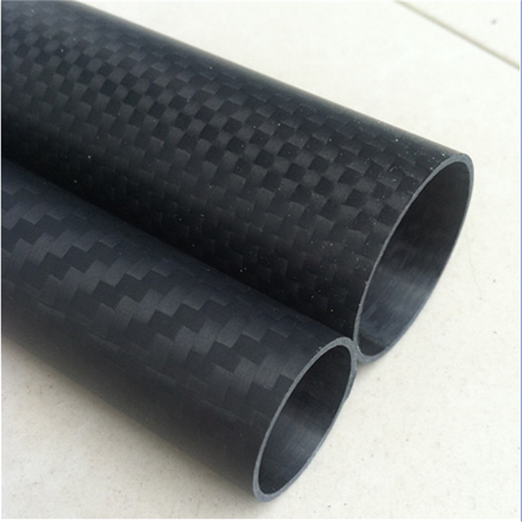 高强度碳纤维管平纹亮光碳纤维管材 可定制3k碳管 碳纤卷管厂家