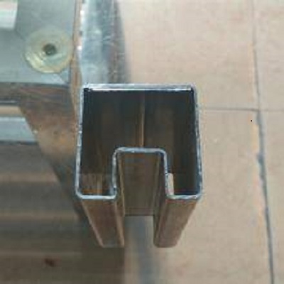 镀锌带凹槽管生产厂家-40凹槽管