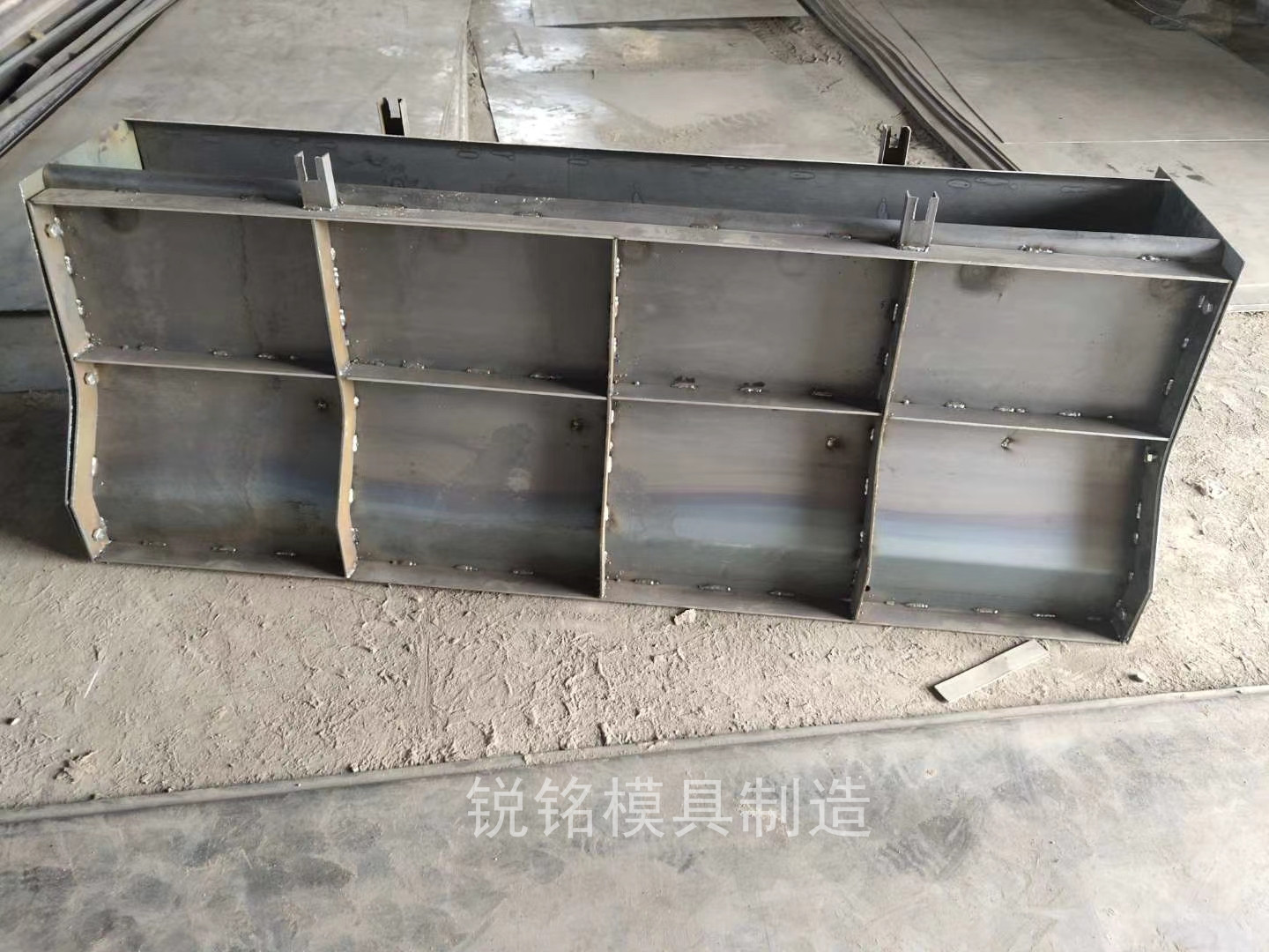 【排水槽模具】排水槽模具的优势特点