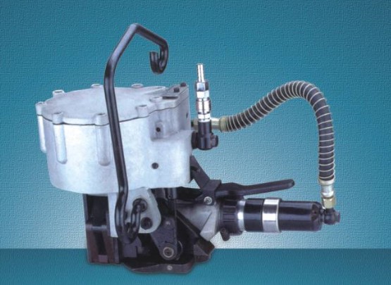 氣動(dòng)鋼帶打包機(jī)KZ32