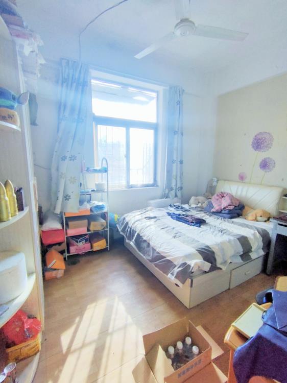 民治地铁口小产权房《民治花园》精装原始户型，总价250万起入住深圳北站CBD（宝鸡小产权房抵押贷款贷多久）