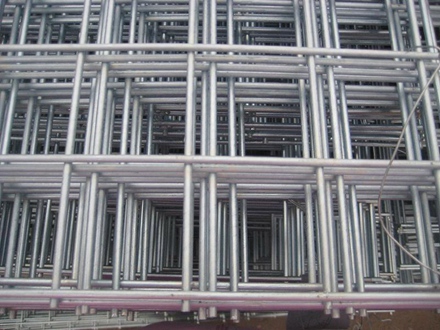 鍍鋅網片在建筑施工中的重要性