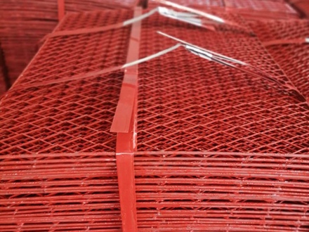 鋼笆網片是怎樣標準化使用