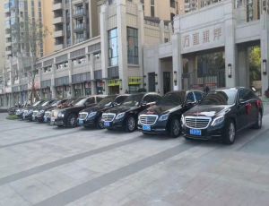 深圳奔驰租车