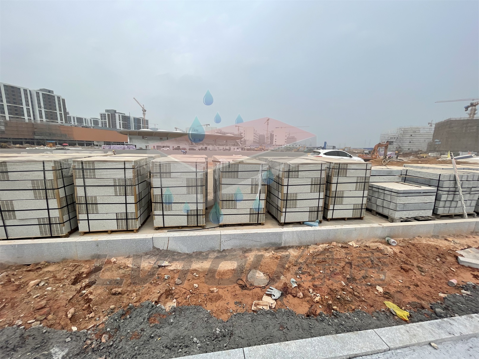 中国香港科技大学南沙校区 300x600仿石芝麻白 300x300深灰盲道 2_副本