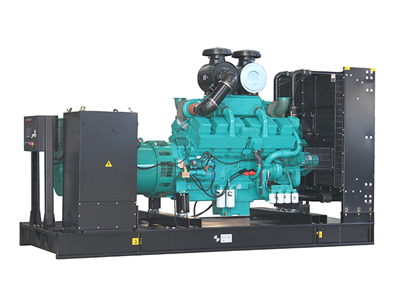 800KW康明斯发电机组3