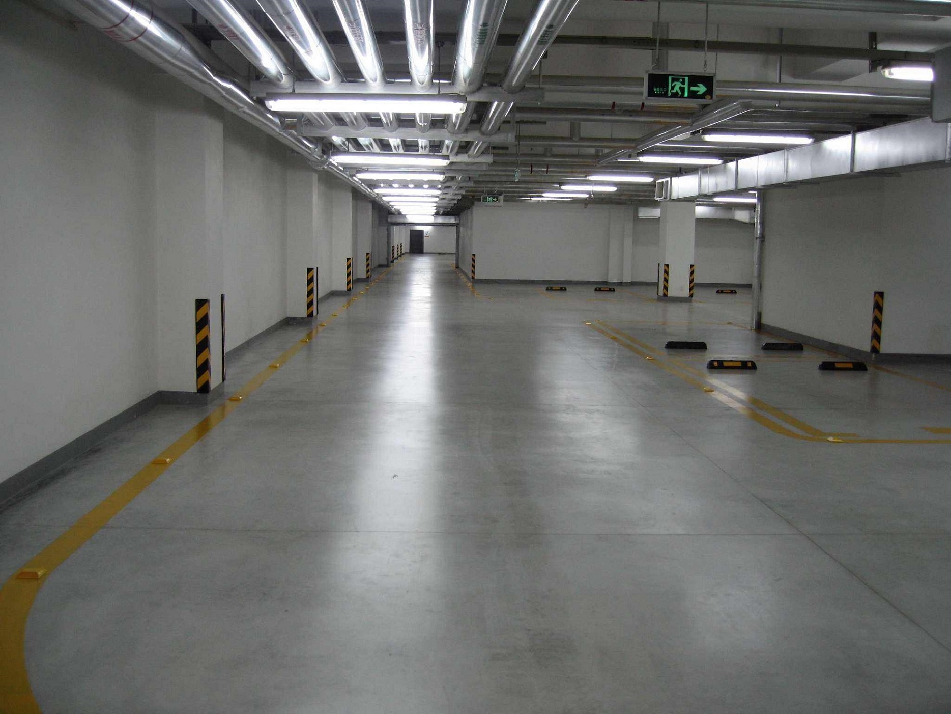 车间仓库地面翻新施工00