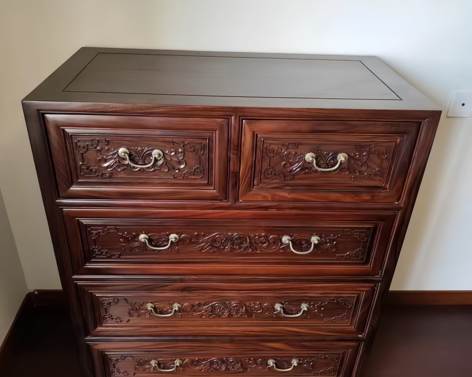 北京老挝红酸枝家具回收