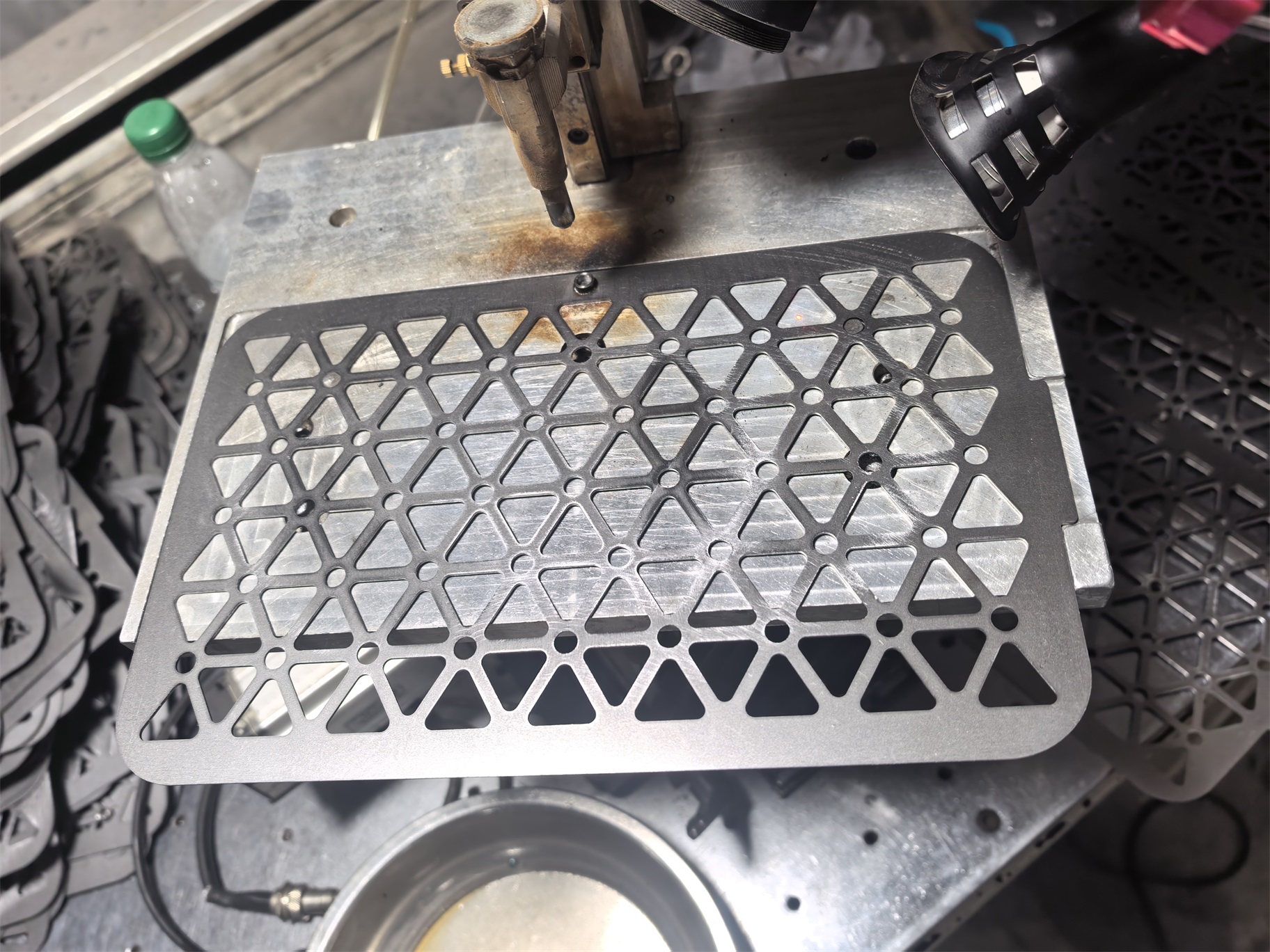 铁螺柱激光焊接加工工厂