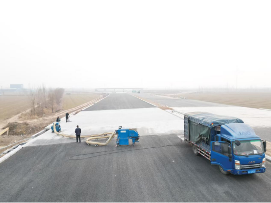 山东烟台（城市快速路德润路高架桥）15万平方（桥面抛丸+道桥防水涂料+纤维）