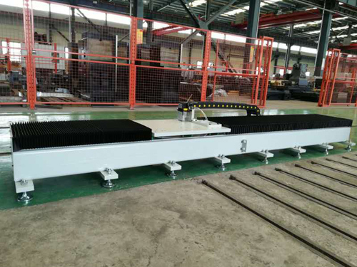 如何保养桁架机器人