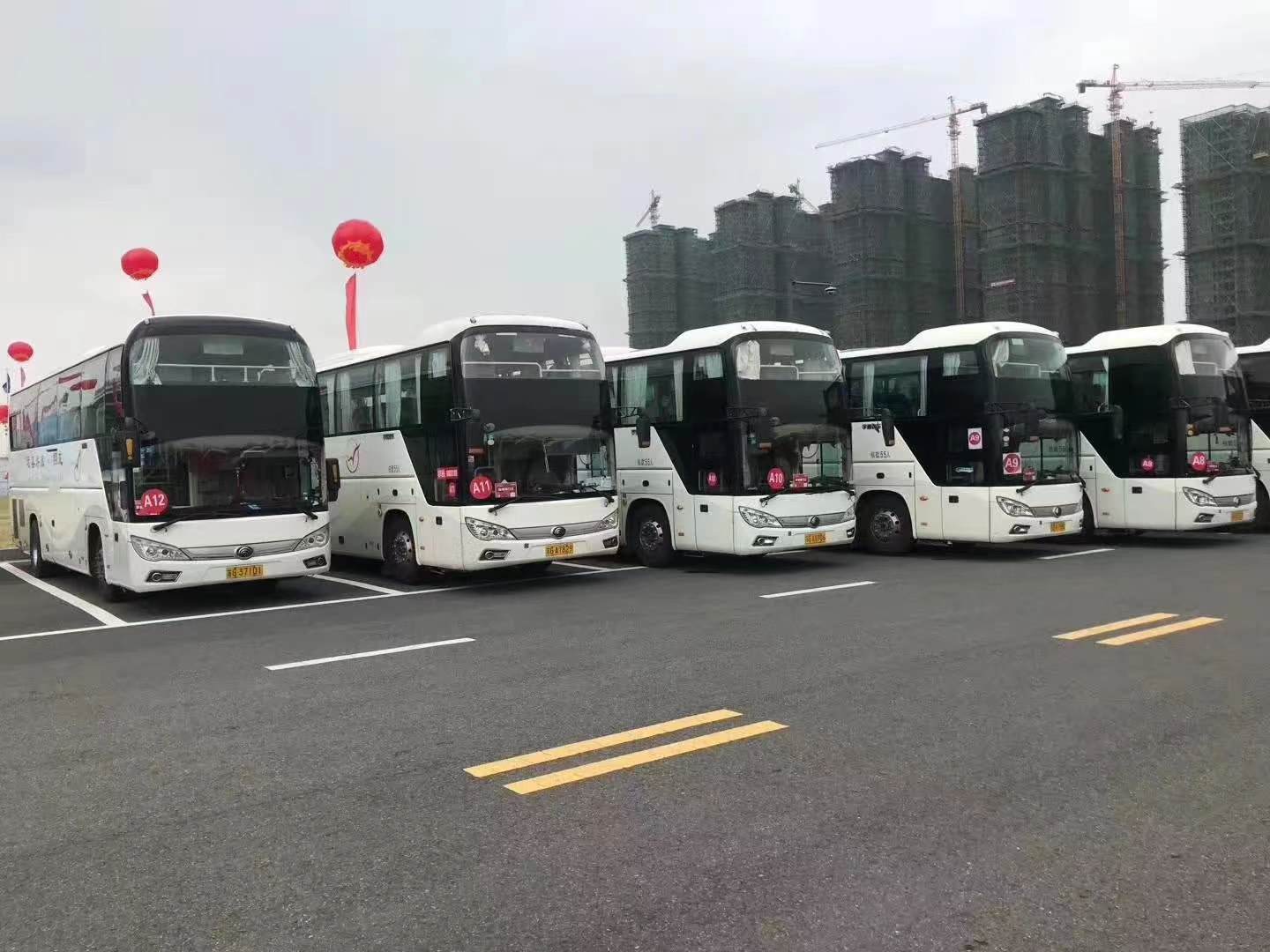 深圳旅游租车价格南山旅游租车南山租大巴车婚车车辆出租价格