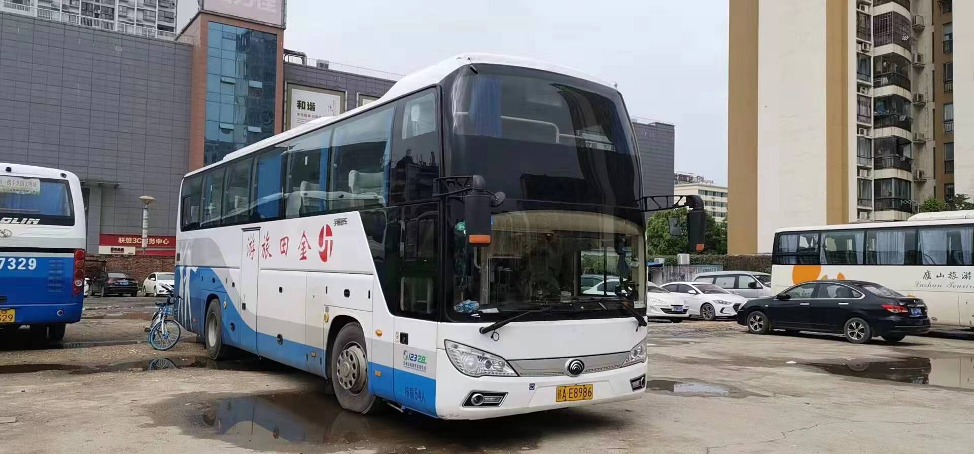深圳旅游租车价格南山旅游租车南山租大巴车婚车车辆出租价格