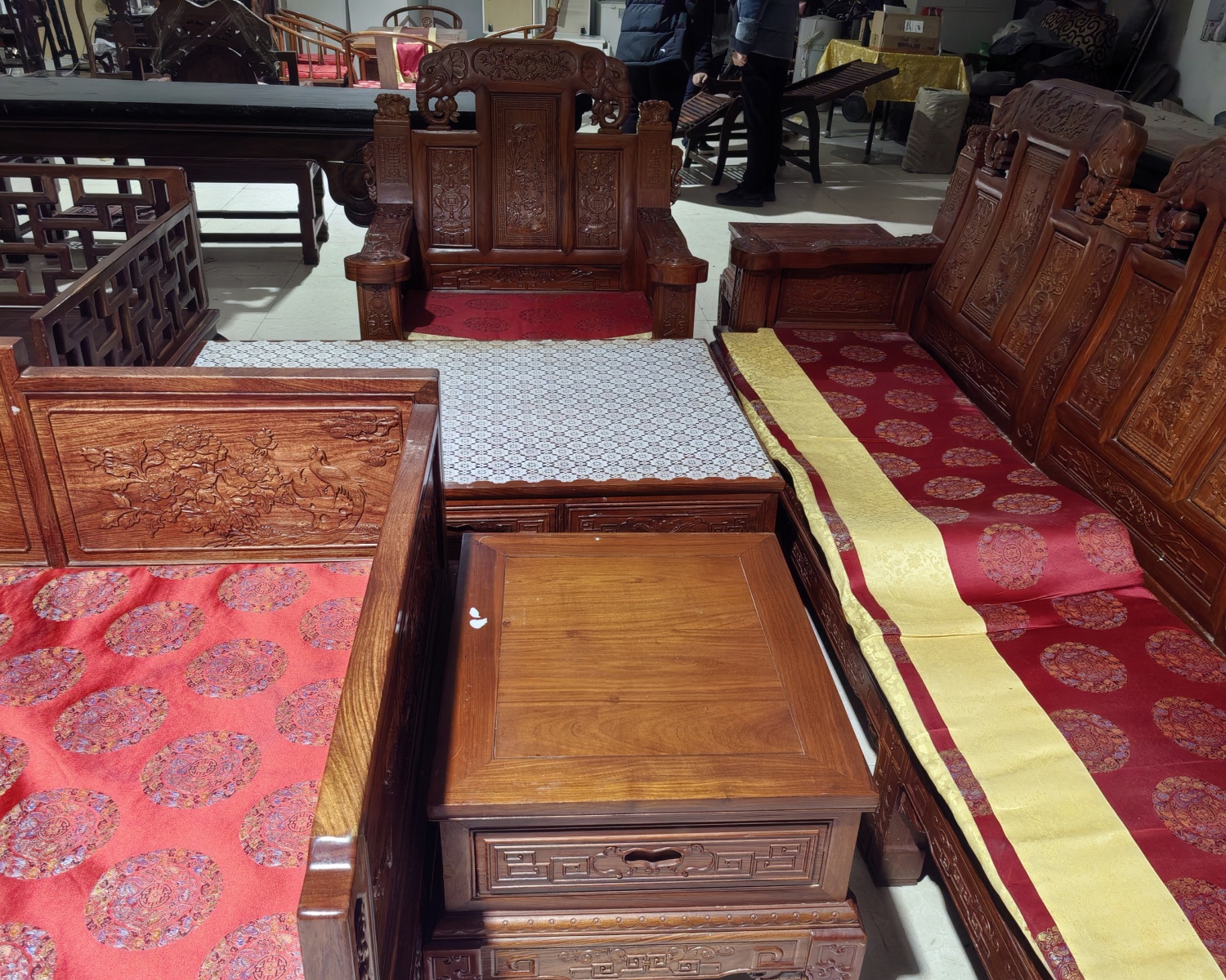 北京血檀家具回收