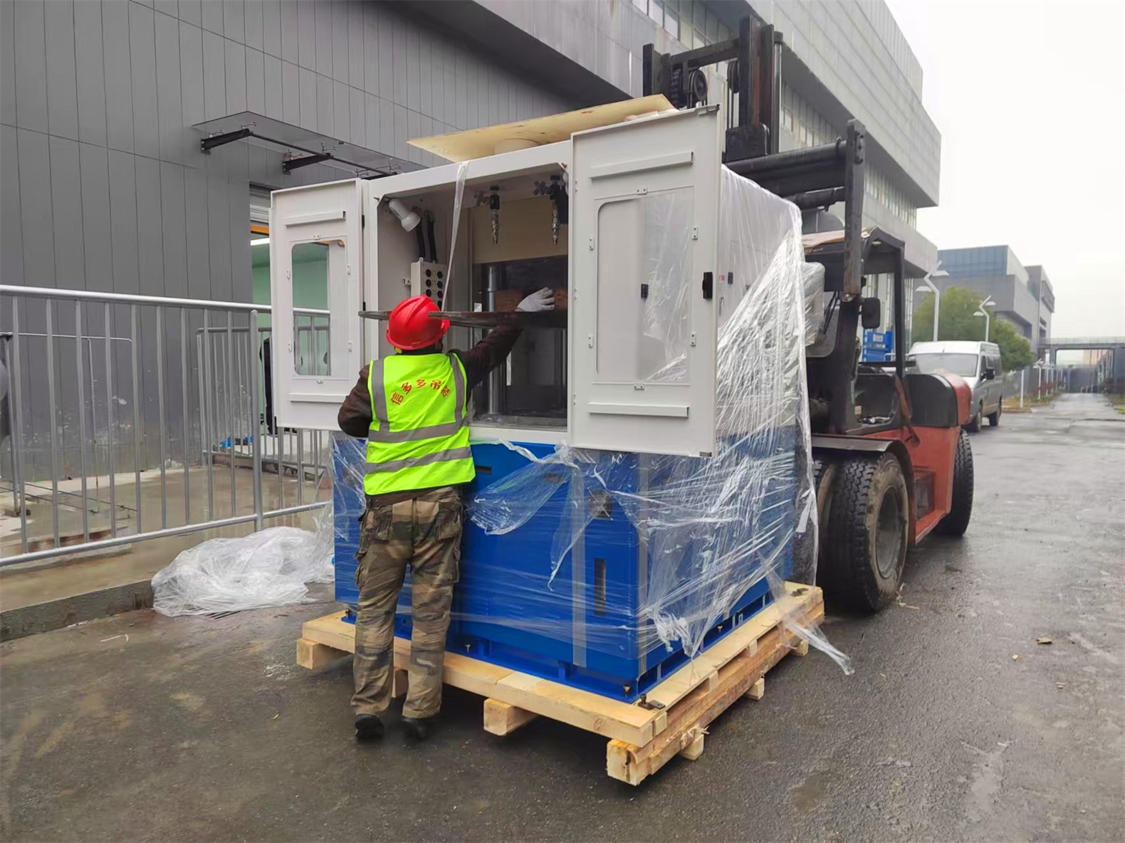 机器木箱包装搬迁公司