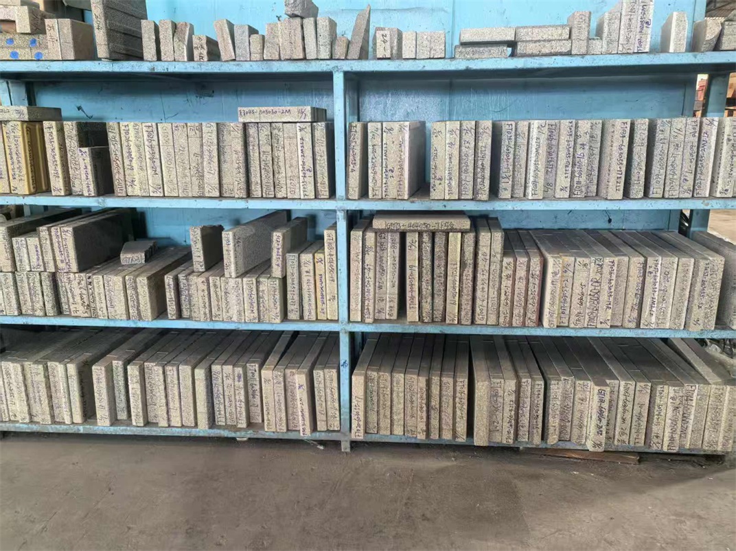 广东陶瓷仿石砖厂定制